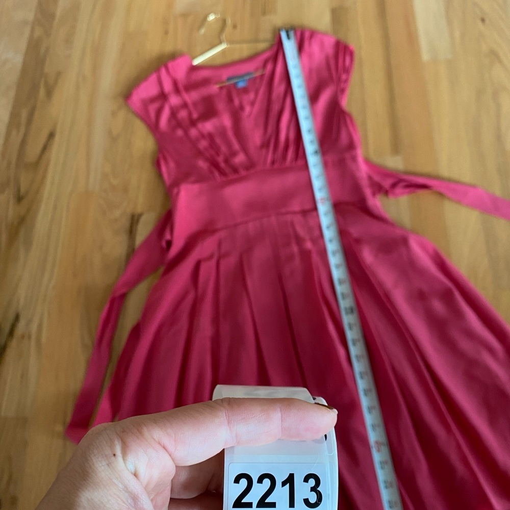 Lil anthropologie Silk Pink Elegant Red V-Neck Dress smocked tie small - Picture 9 of 9